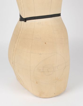 Lot #3184 Natalie Wood’s MGM Mannequin Form - Image 5