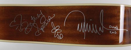 Lot #3233 Guitar of Hope - Image 5