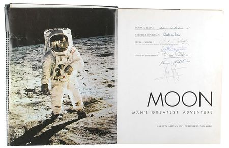 Lot #428 Armstrong, Aldrin, and von Braun: Armstrong, Aldrin, and von Braun lend their names to a large volume on the conquest of the moon - Image 1