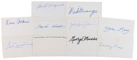 Lot #995 Football Hall of Famers - Image 2