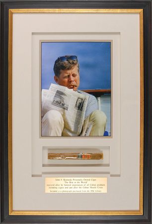 Lot #62 John F. Kennedy: Philippine cigar “specially made for President Kennedy” after the ban on Cuban imports - Image 1