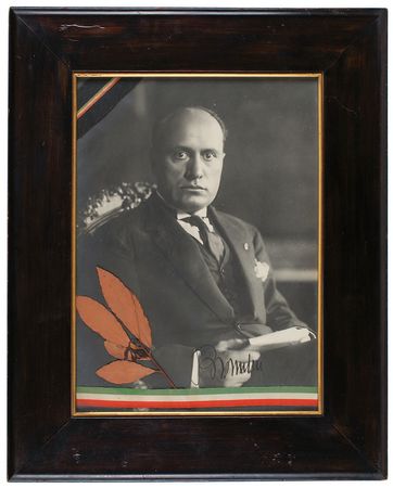 Lot #224 Benito Mussolini Signed Photograph - Image 1