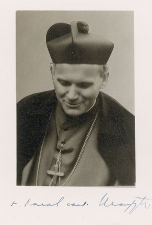 Lot #199 Pope John Paul II Signed Photograph - Image 1