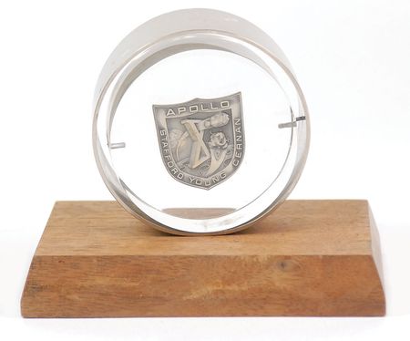 Lot #147 Tom Stafford?s Apollo 10 Flown Robbins Medal - Image 1