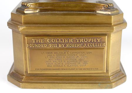 Lot #44 Scott Carpenter’s Mercury-era Collier Trophy - Image 2