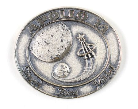 Lot #245 Dave Scott?s Apollo 14 Robbins Medal - Image 1