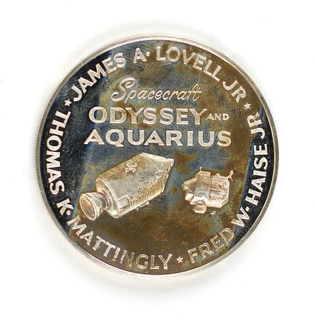 Lot #220 James Lovell?s Apollo 13 Franklin Mint Medallion - Image 2