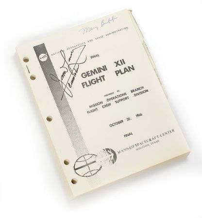 Lot #68 James Lovell Signed Gemini 12 Flight Plan - Image 2