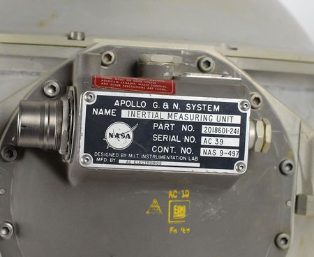 Lot #75 Apollo CM Inertial Measurement Unit (IMU) - Image 15