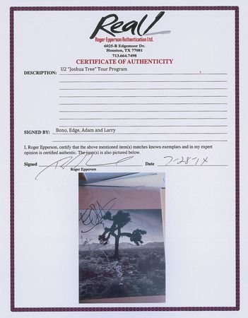 Lot #750 U2: Fully signed program from their wildly successful Joshua Tree world tour - Image 3