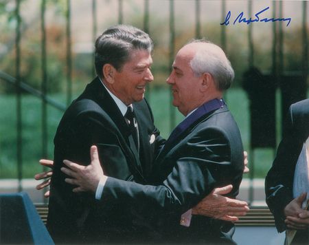 Lot #297 Mikhail Gorbachev Signed Photographs - Image 1