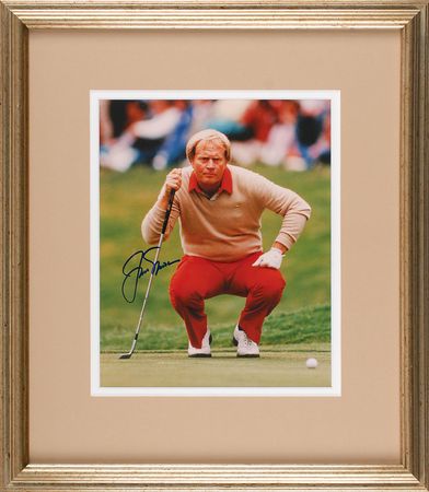 Lot #977 Jack Nicklaus Signed Photograph - Image 1