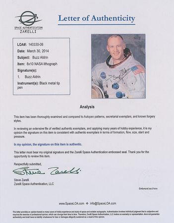 Lot #447 Apollo 11: Choice set of uninscribed Apollo 11 white space suit lithographs - Image 5