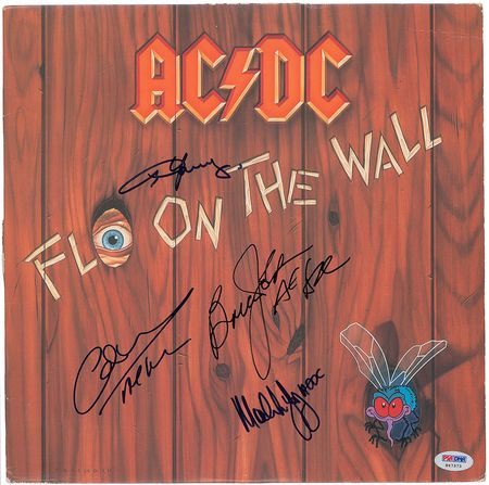 Lot #756 AC/DC Album - Image 1