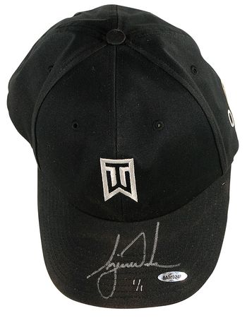 Lot #929 Tiger Woods: One-of-a-kind Woods tournament-worn hat - Image 1