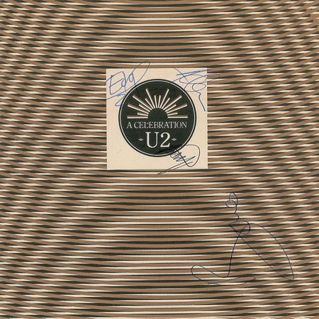 Lot #810 U2 Album - Image 2