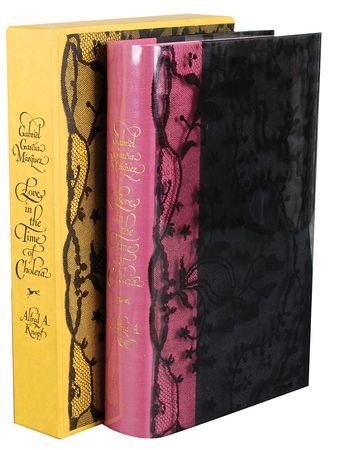 Lot #639 Gabriel Garcia Marquez: Beautiful limited edition of Love in the Time of Cholera - Image 2