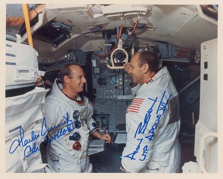 Lot #487 Apollo 12 Signed Photographs - Image 1