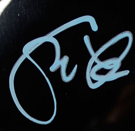 Lot #798 Eric Clapton: Highly desirable Clapton guitar signed on the body - Image 2