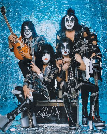 Lot #840 KISS Signed Photograph - Image 2