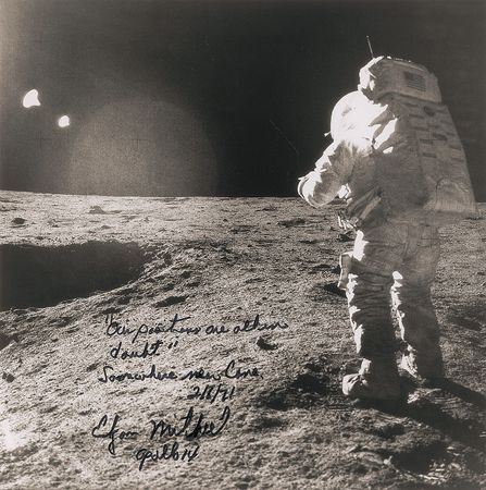 Lot #516 Edgar Mitchell Signed Photographs - Image 3