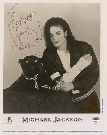 Lot #834 Michael Jackson Signed Photograph - Image 2
