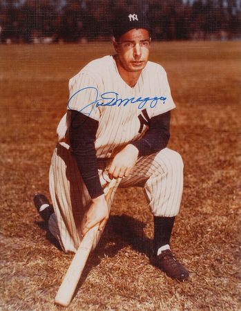 Lot #1000 Joe DiMaggio Signed Photograph - Image 2