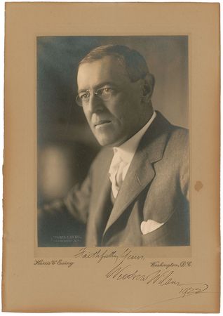 Lot #42 Woodrow Wilson Signed Photograph - Image 2