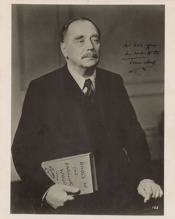 Lot #674 H. G. Wells: Desirable twice-signed literary pose - Image 2