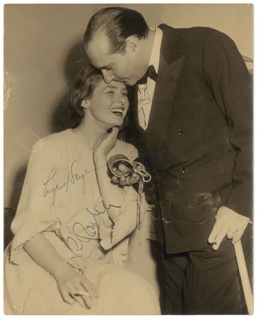 Lot #861 Ingrid Bergman and Roberto Rossellini Signed Photograph - Image 2