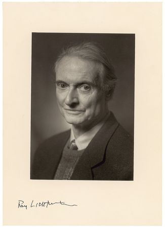 Lot #554 Roy Lichtenstein Signed Photograph - Image 1
