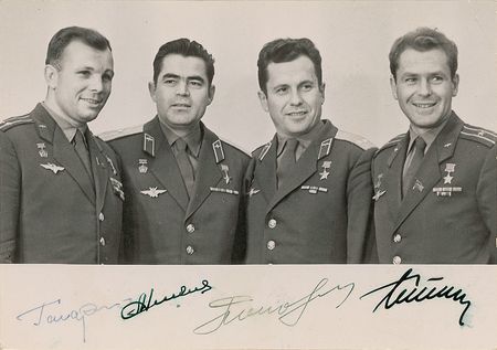Lot #496 Cosmonauts Signed Photograph - Image 2