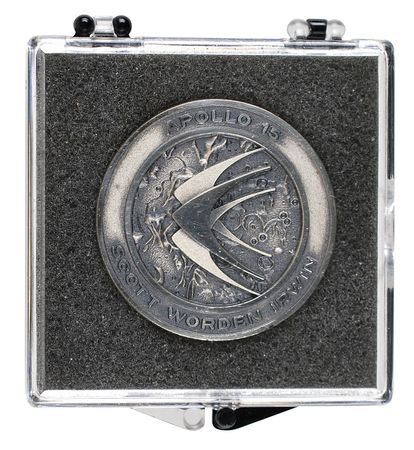 Lot #5083 Al Worden?s Apollo 15 Robbins Medal - Image 4