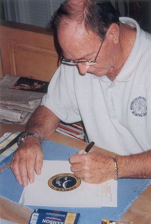 Lot #5074 Edgar Mitchell?s Apollo 14 Flown Beta Cloth - Image 4