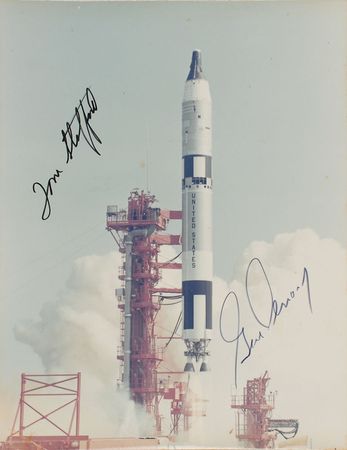 Lot #5014  Gemini 9 Signed Photograph Display - Image 3