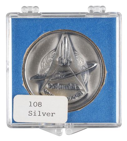 Lot #5112 STS-1 Flown Robbins Medal - Image 4