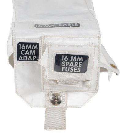 Lot #5028 Beta Cloth 16mm Camera Stowage Pouch - Image 2