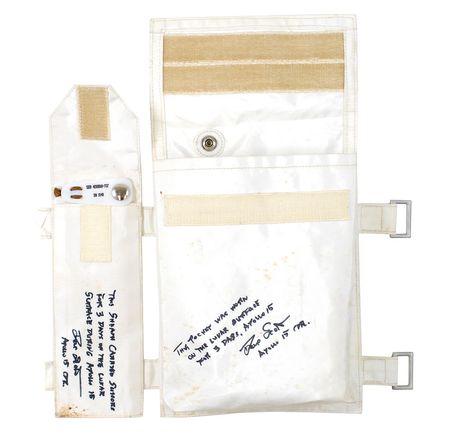 Lot #538 Apollo 15: Pocket and scissors sheath present in the LM and during the first stellar EVA - Image 2