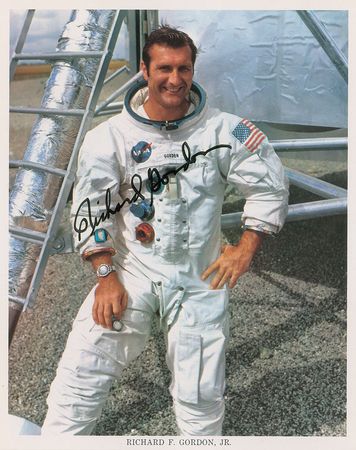 Lot #568 Apollo 12 Signed Photograph - Image 3