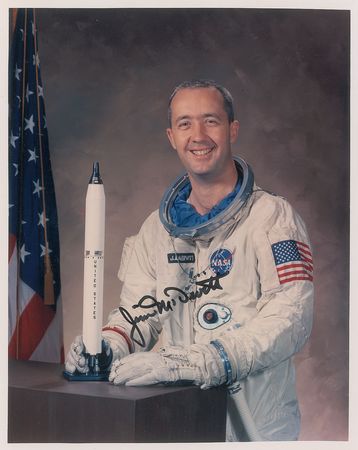 Lot #561 Jim McDivitt Signed Photographs - Image 1