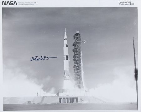 Lot #575 Apollo 15 Group Lot - Image 1