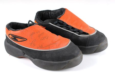 Lot #933 Robin Williams: ?You?ve got sole??Robin Williams?s bright orange sneakers, given away on the street - Image 1