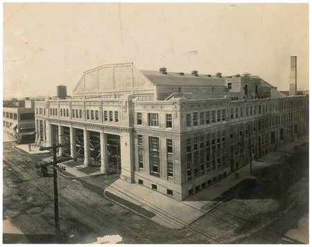 Lot #941 Clara Bow Signed Photograph - Image 3