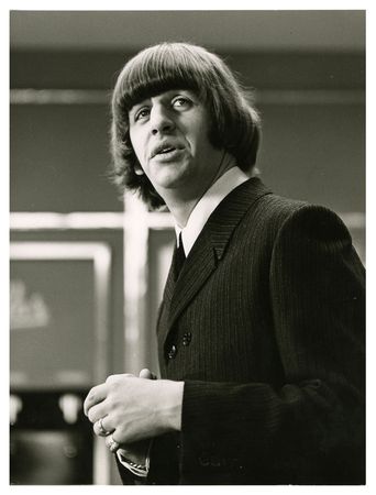 Lot #7038 Ringo Starr’s HELP Screen-worn Jacket - Image 5