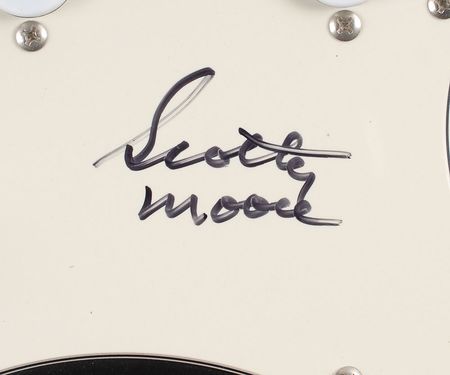 Lot #7338 Elvis Presley: Scotty Moore Signed Guitar - Image 2