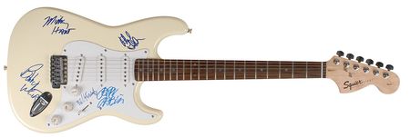 Lot #822 Grateful Dead: The legendary jam bandâ€™s original five members - Image 1