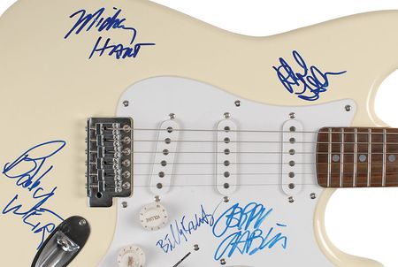 Lot #822 Grateful Dead: The legendary jam bandâ€™s original five members - Image 2