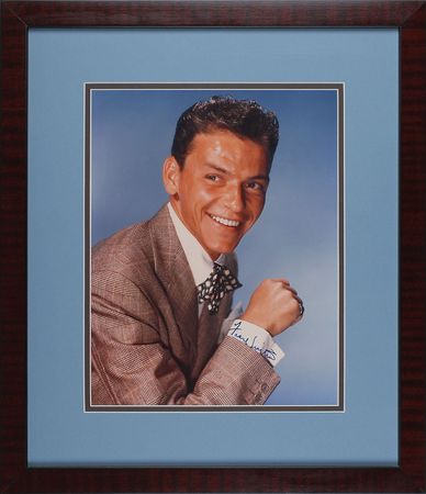 Lot #853 Frank Sinatra Signed Photograph - Image 2