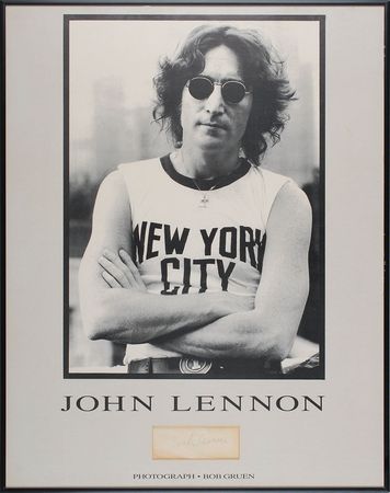 Lot #811 Beatles: John Lennon Signature - Image 1
