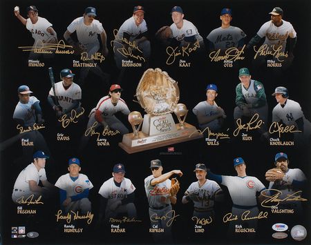 Lot #1026 Baseball: Gold Glove Winners Signed Photograph - Image 1